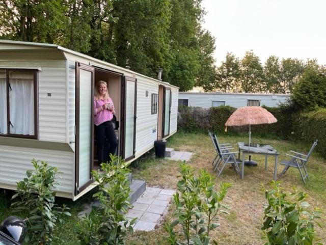 Stacaravan Huren In Het Hart Van Bosrijk Drenthe Op Recreatiepark De Tien Heugten Schoonloo Zewnętrze zdjęcie